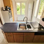 Le Relais De L'ecluse - Nature On An Island Maroilles